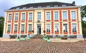 Chateau de Moulin le Comte